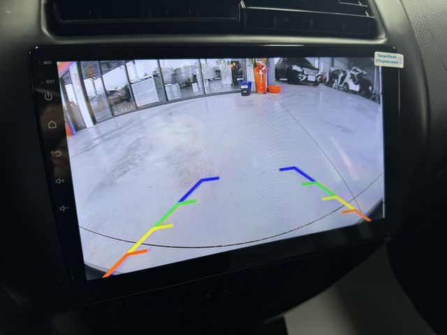 NISSAN日產 LIVINA  第6張相片