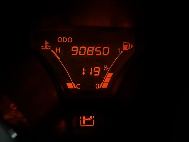 NISSAN日產 LIVINA  第12張相片