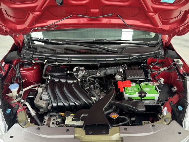 NISSAN日產 LIVINA  第13張相片