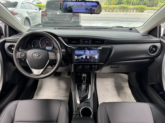 TOYOTA豐田 ALTIS  第4張相片