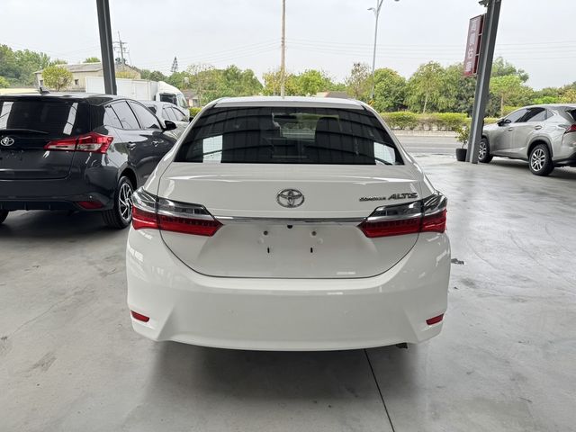 TOYOTA豐田 ALTIS  第14張相片