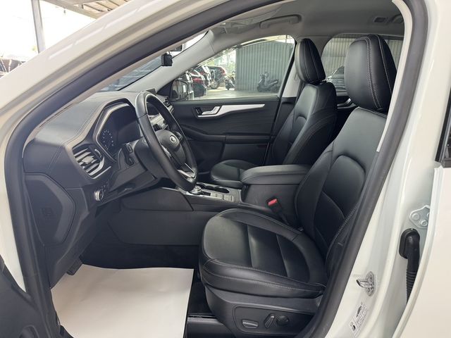 FORD福特 KUGA  第2張相片