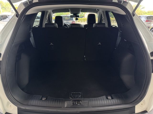 FORD福特 KUGA  第14張相片