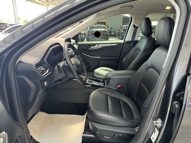 FORD福特 KUGA  第2張相片