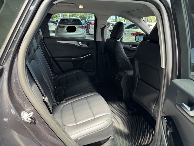 FORD福特 KUGA  第17張相片