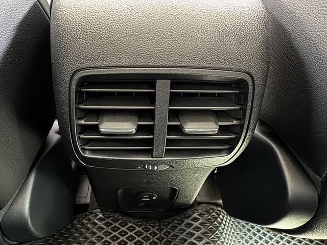 FORD福特 KUGA  第18張相片
