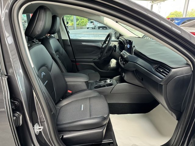FORD福特 FOCUS  第19張相片
