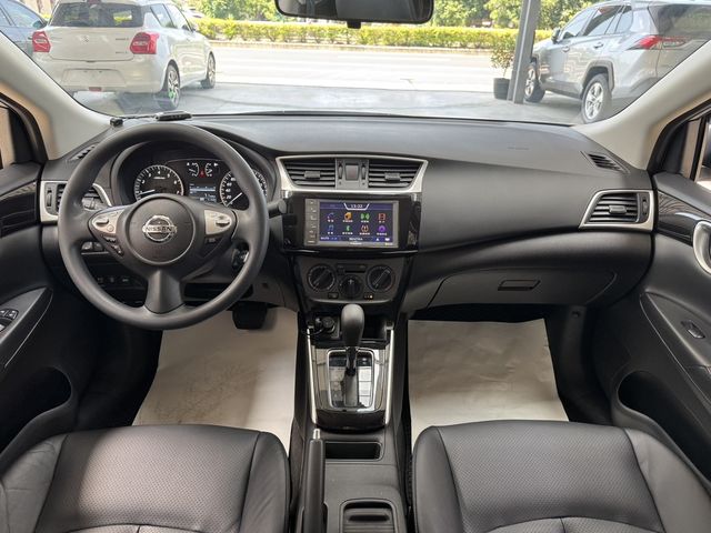 NISSAN日產 SENTRA  第4張相片