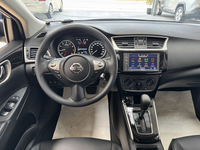 NISSAN日產 SENTRA  第5張相片