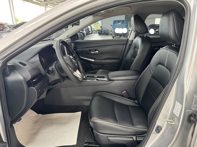 NISSAN日產 SENTRA  第2張相片