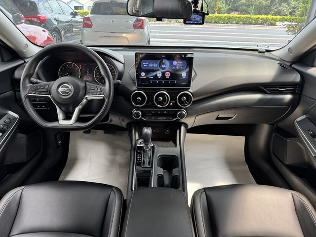 NISSAN日產 SENTRA  第4張相片