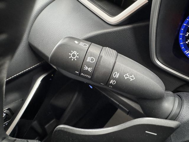 TOYOTA豐田 COROLLA SPORT  第12張相片