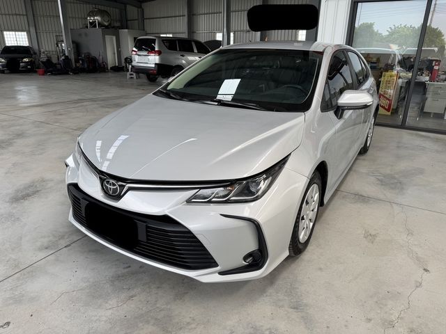 TOYOTA豐田 ALTIS  第1張相片