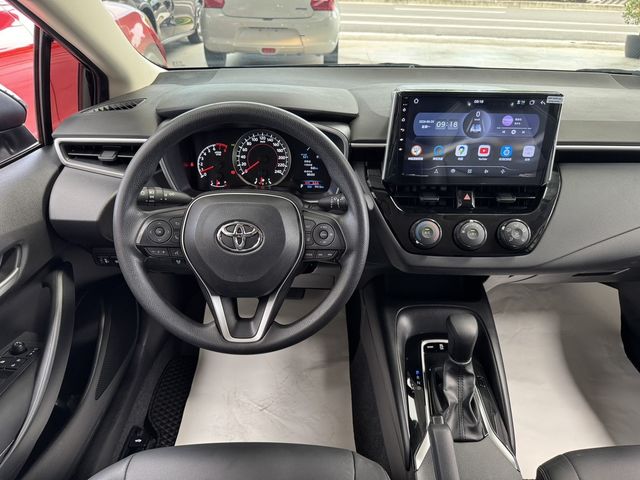 TOYOTA豐田 ALTIS  第5張相片