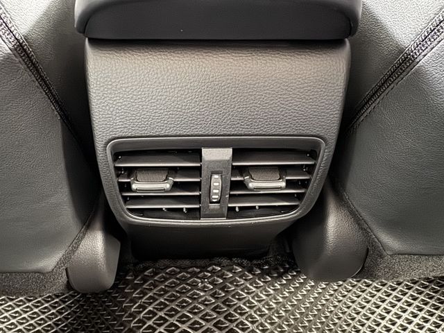 TOYOTA豐田 ALTIS  第18張相片