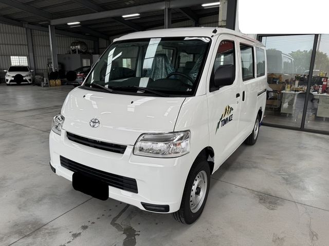 TOYOTA豐田 TOWN ACE  第1張相片