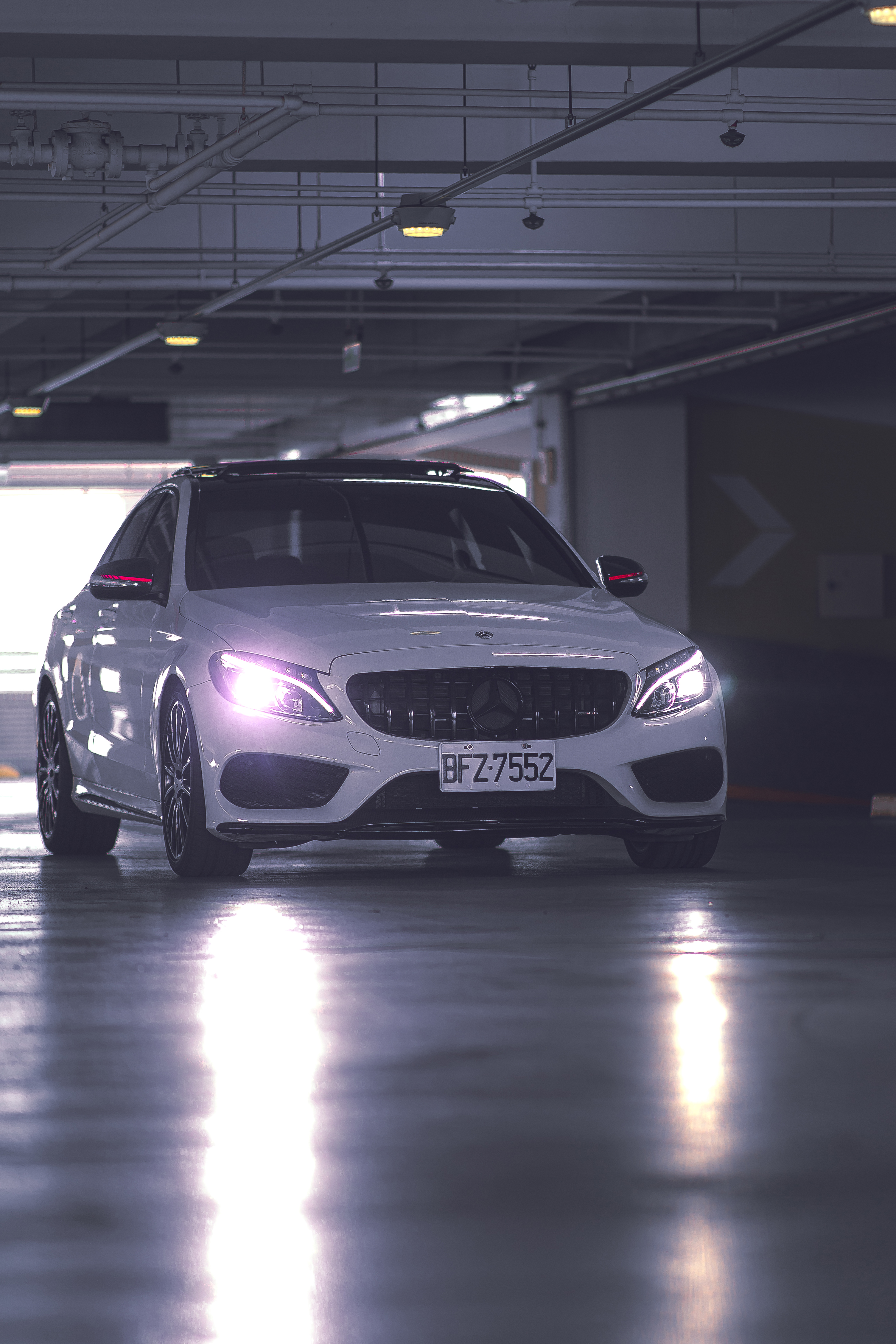 2015 Mercedes-Benz W205 C300  第3張相片