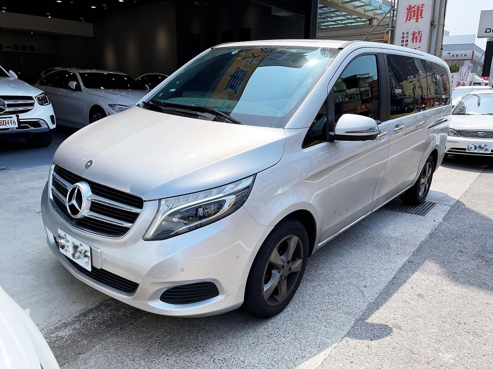 2016 M-Benz V250d 2.1  第1張相片