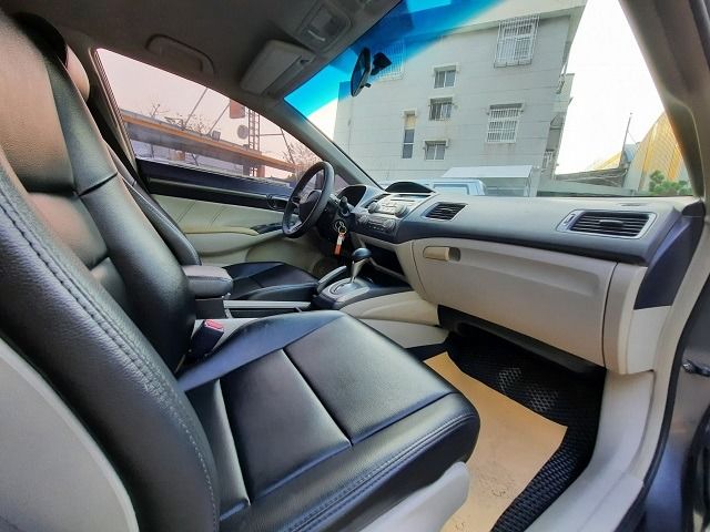HONDA本田 CIVIC  第8張相片