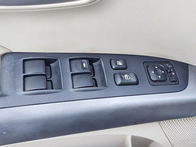 MITSUBISHI三菱 OUTLANDER  第13張相片