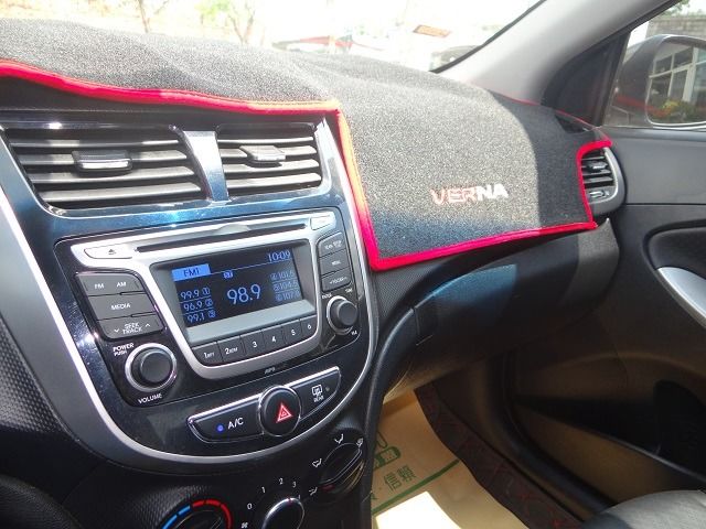 HYUNDAI現代 VERNA  第12張相片