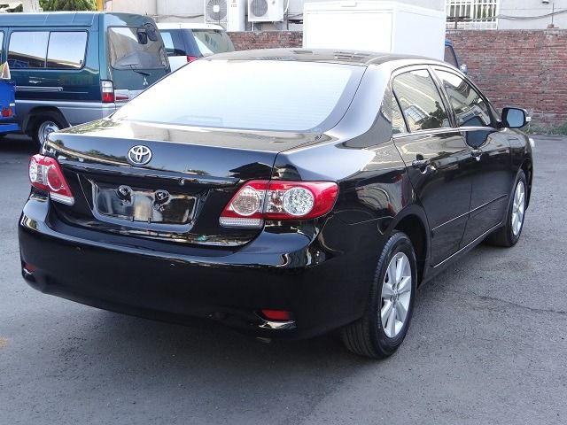 TOYOTA豐田 ALTIS  第2張相片