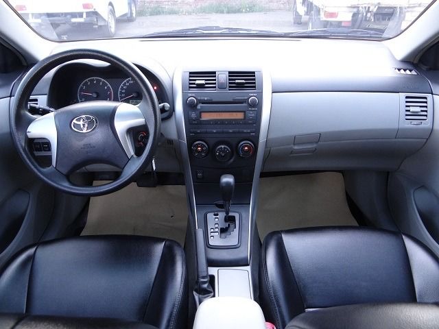 TOYOTA豐田 ALTIS  第9張相片