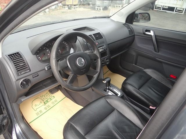 VOLKSWAGEN福斯 POLO  第8張相片