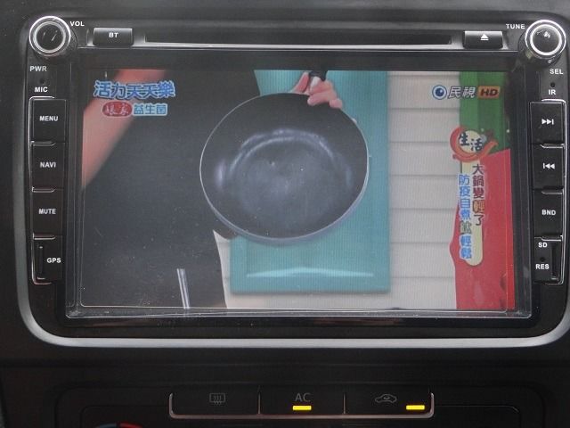 VOLKSWAGEN福斯 GOLF VARIANT  第13張相片