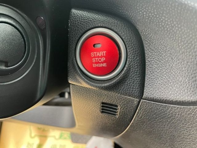 MAZDA馬自達 MAZDA 3  第13張相片
