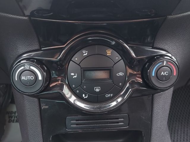 FORD福特 FIESTA  第16張相片