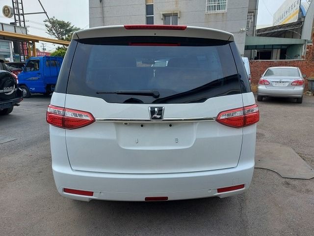LUXGEN納智捷 M7 TURBO  第4張相片