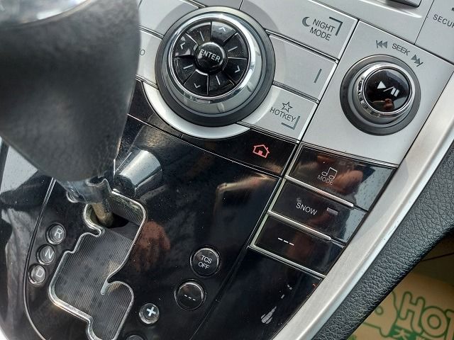 LUXGEN納智捷 M7 TURBO  第15張相片