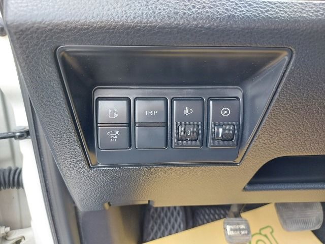 LUXGEN納智捷 M7 TURBO  第17張相片