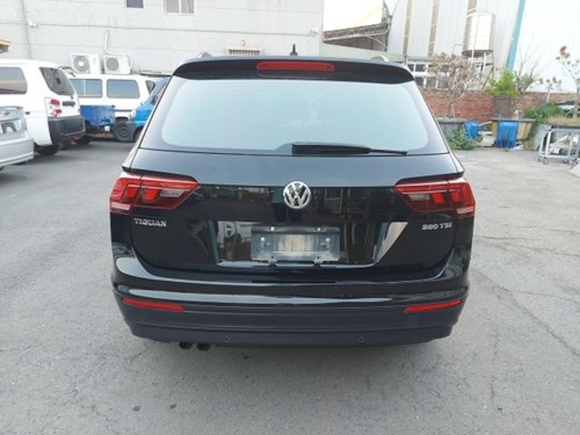 VOLKSWAGEN福斯 TIGUAN  第4張相片