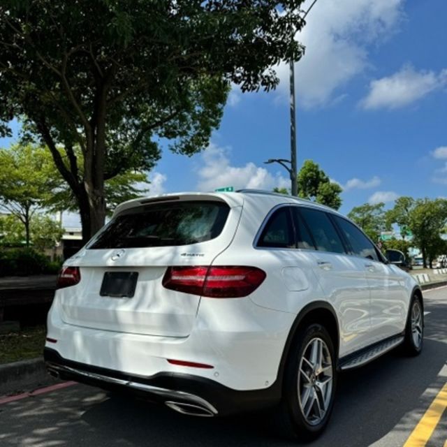 M-BENZ賓士 GLC250  第2張相片