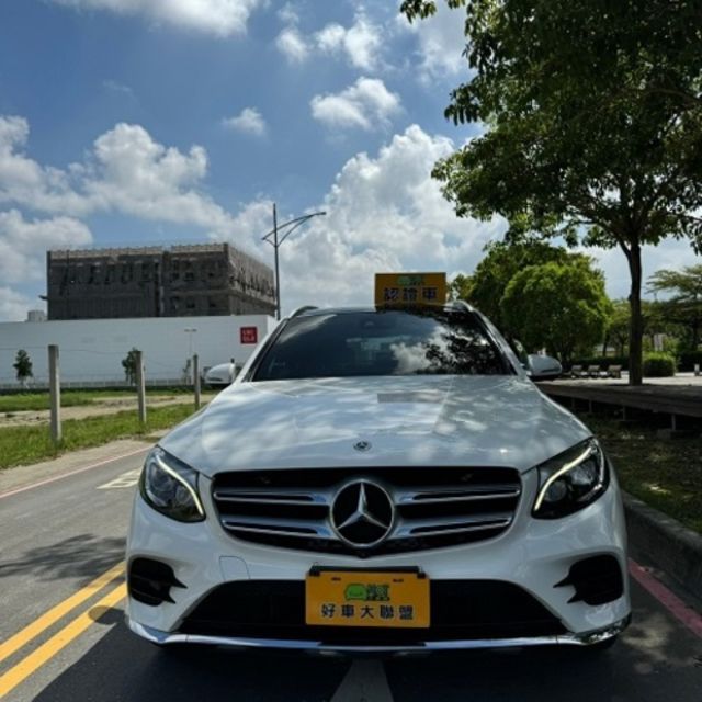 M-BENZ賓士 GLC250  第3張相片