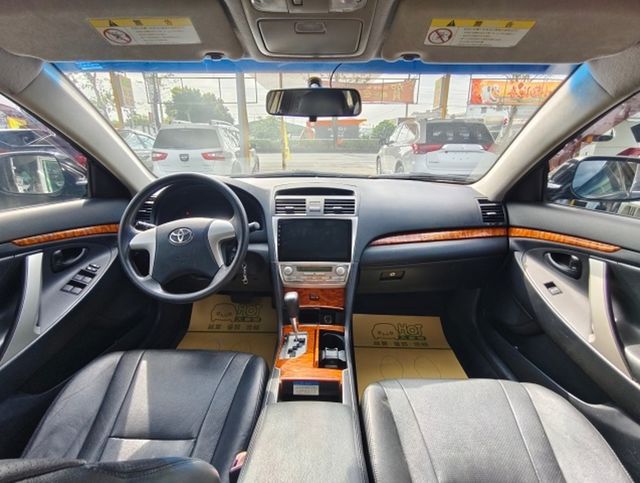 TOYOTA豐田 CAMRY  第9張相片