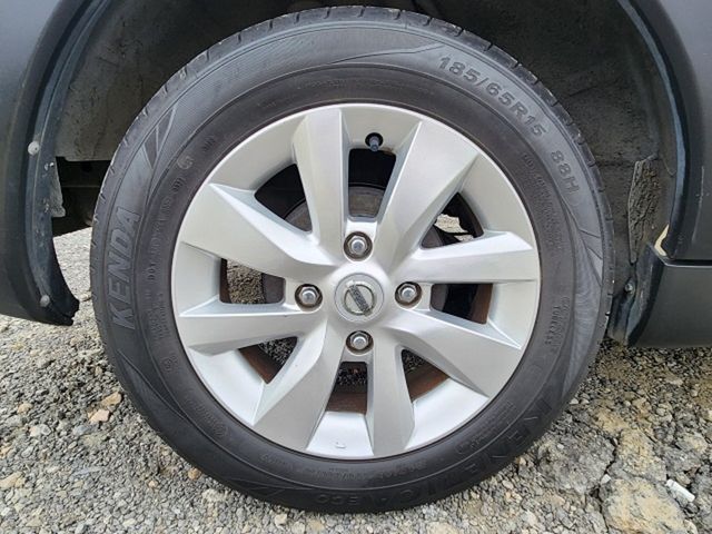 NISSAN日產 LIVINA  第35張相片