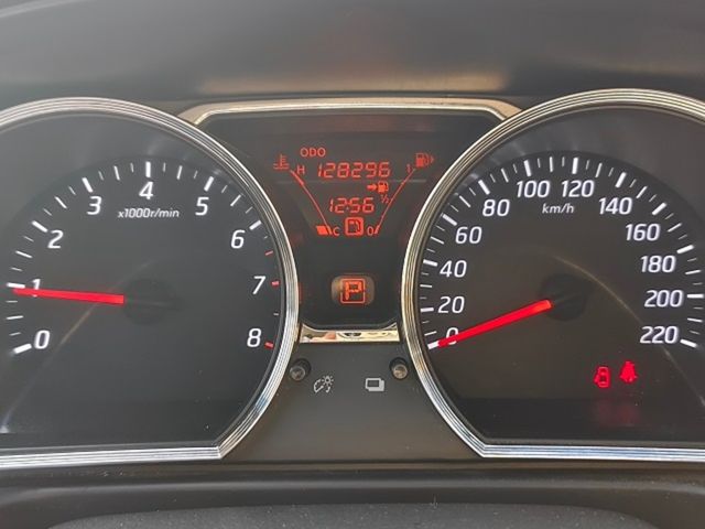NISSAN日產 LIVINA  第9張相片