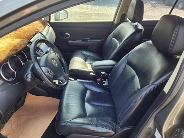 NISSAN日產 TIIDA  第13張相片