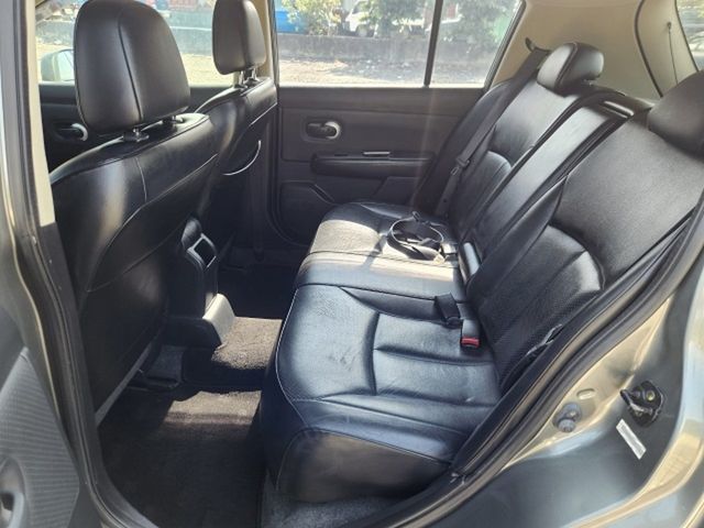 NISSAN日產 TIIDA  第15張相片