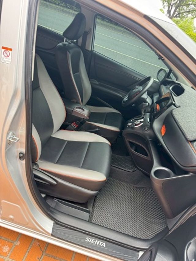 TOYOTA豐田 SIENTA  第7張相片