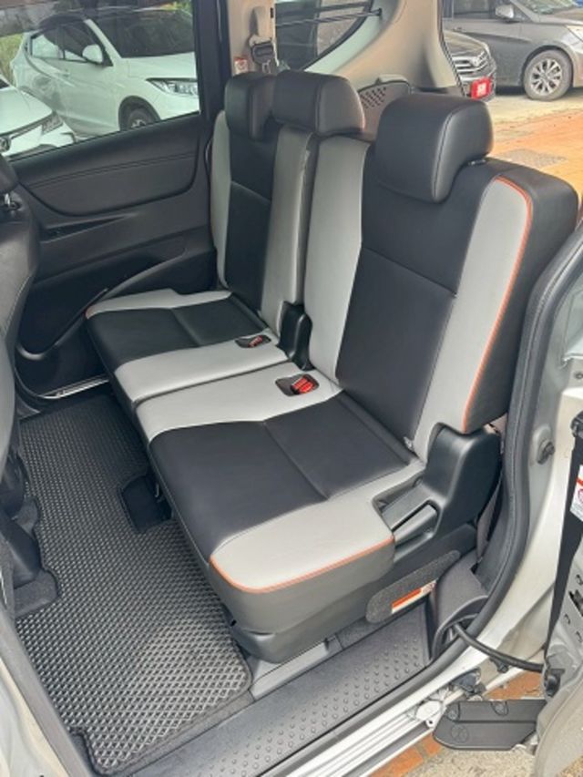 TOYOTA豐田 SIENTA  第9張相片