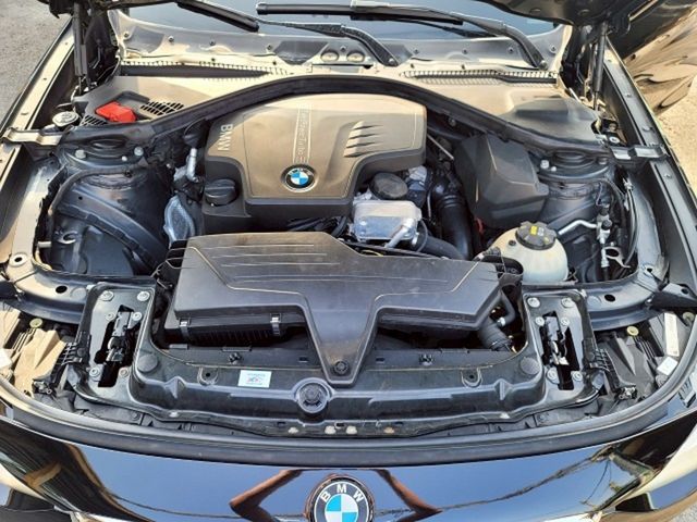 BMW寶馬 320I  第6張相片
