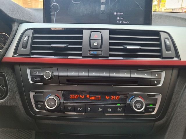 BMW寶馬 320I  第9張相片