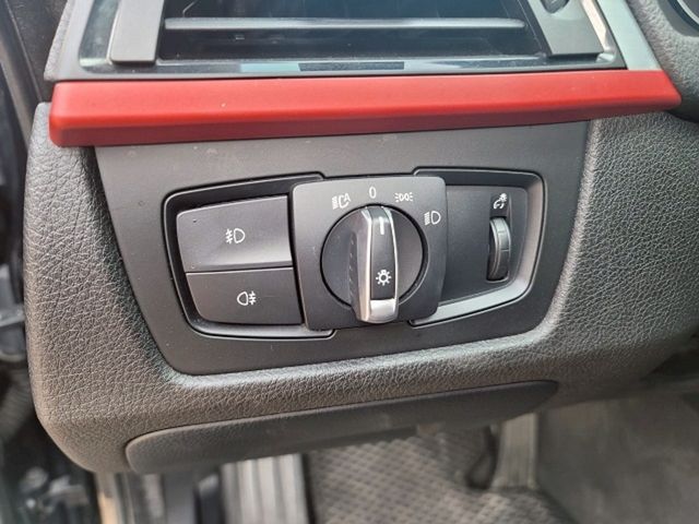 BMW寶馬 320I  第15張相片