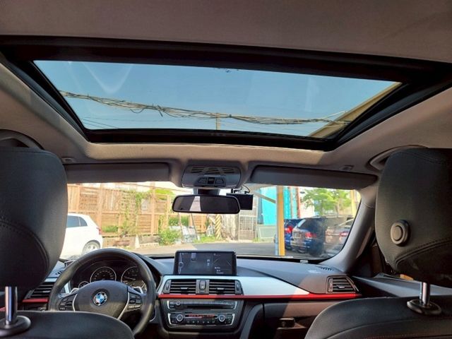 BMW寶馬 320I  第18張相片