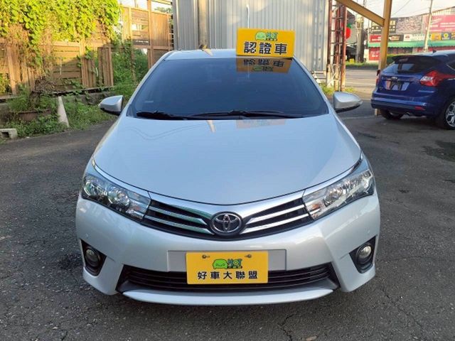 TOYOTA豐田 ALTIS  第3張相片