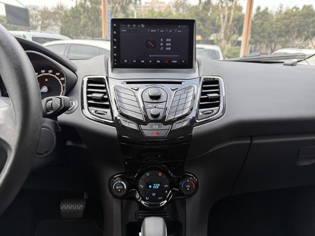 FORD福特 FIESTA  第10張相片